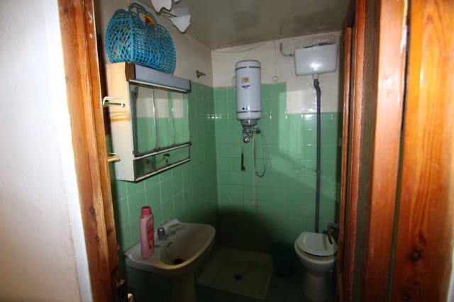 4 chambre Maison de Ville à vendre à Teulada Pueblo, Teulada-Moraira - 189 000 € (Ref: 9535793)