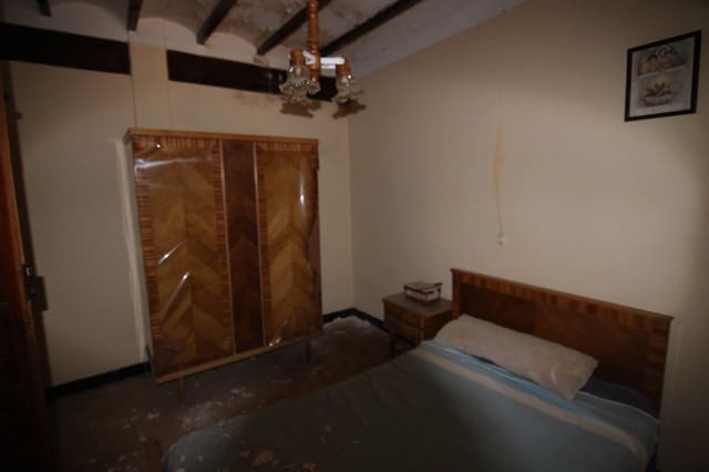 4 chambre Maison de Ville à vendre à Teulada Pueblo, Teulada-Moraira - 189 000 € (Ref: 9535793)