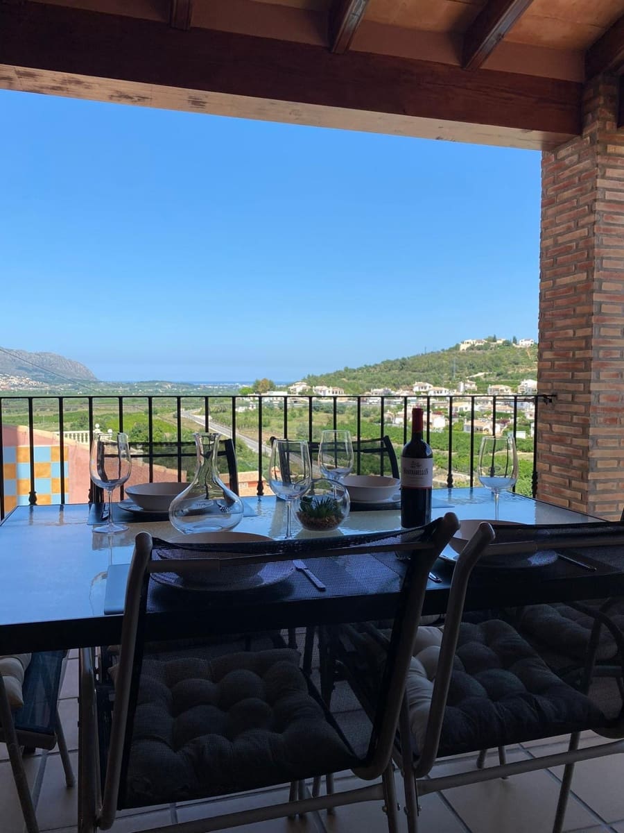 Chalet de 5 habitaciones en Orba en venta con piscina - 499.000 € (Ref: 9535795)