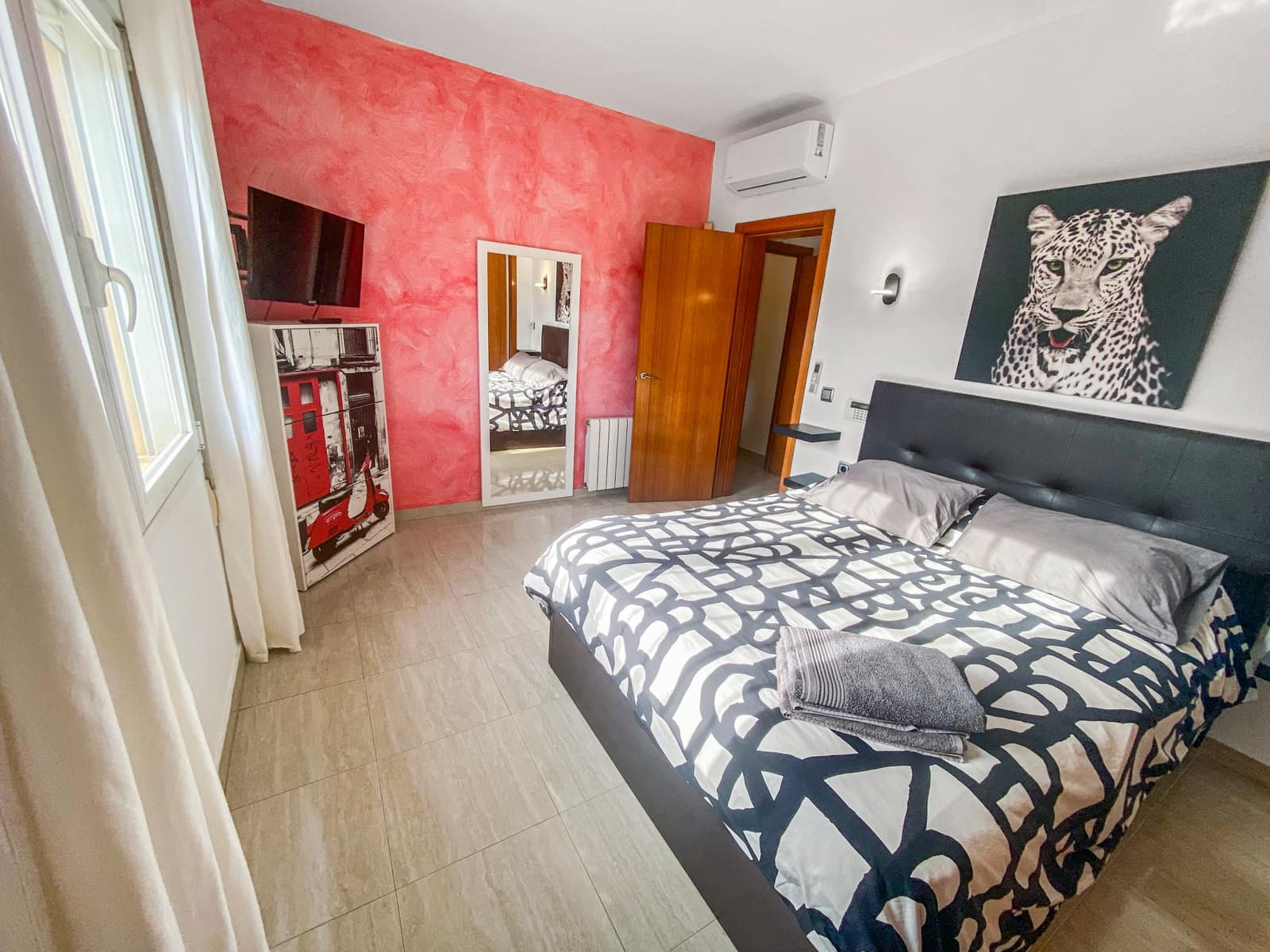 5 Zimmer Villa zu verkaufen in Orba mit Pool - 499.000 € (Ref: 9535795)