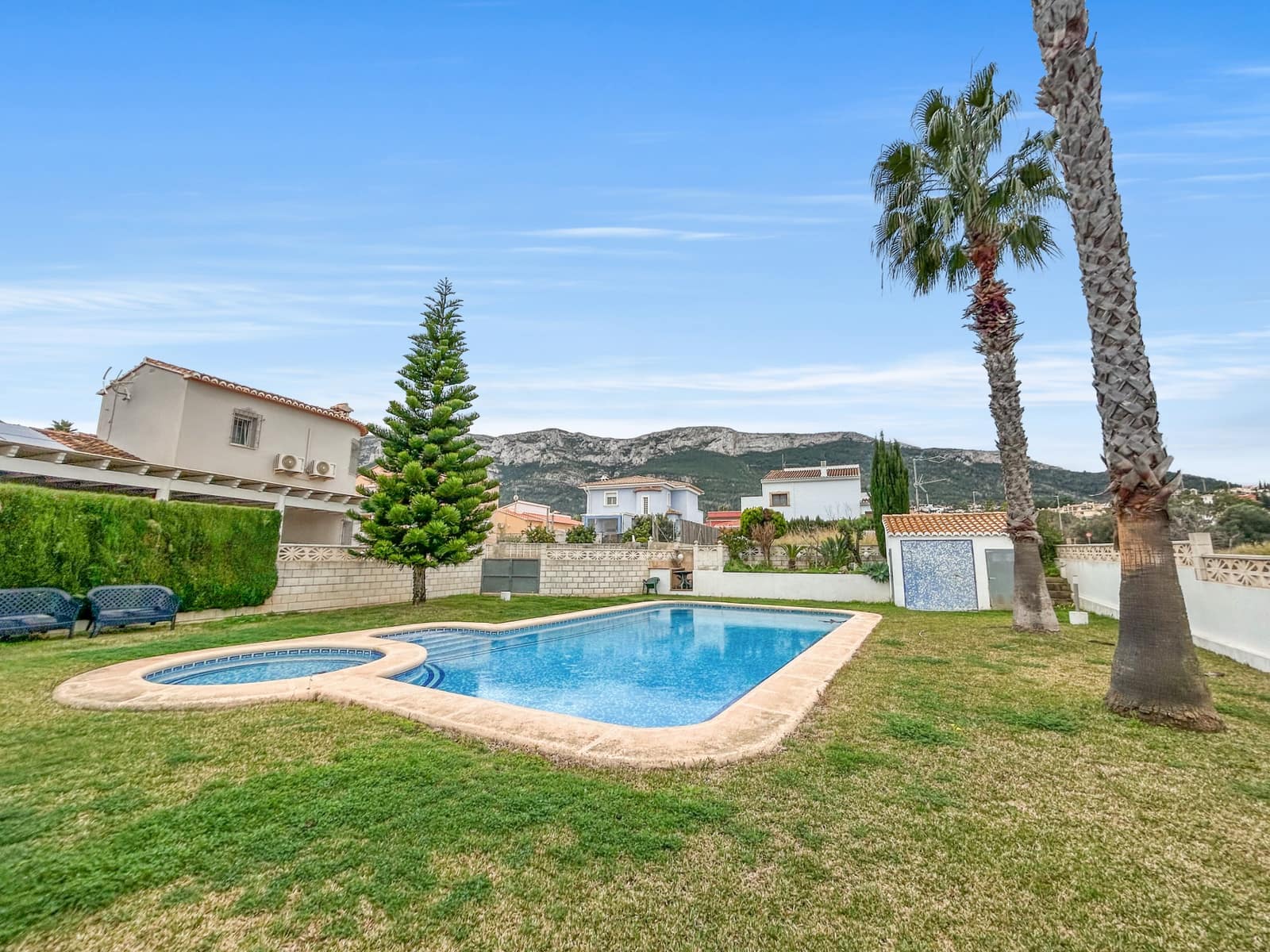 3 sypialnia Dom na sprzedaż w Denia z basenem - 379 000 € (Ref: 9543455)