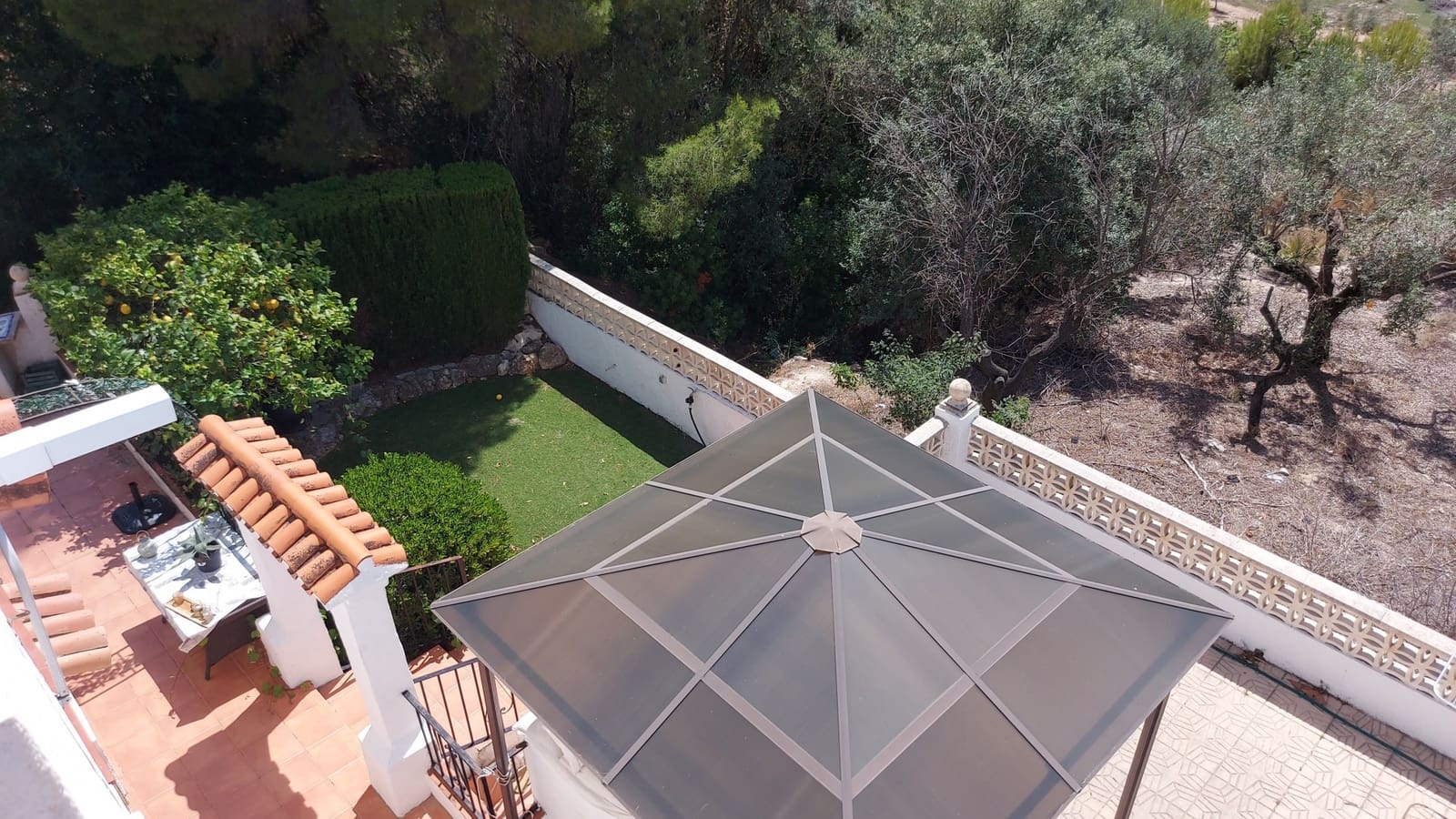 3 soveværelse Villa til salg i Orba med swimmingpool - € 399.000 (Ref: 9551229)