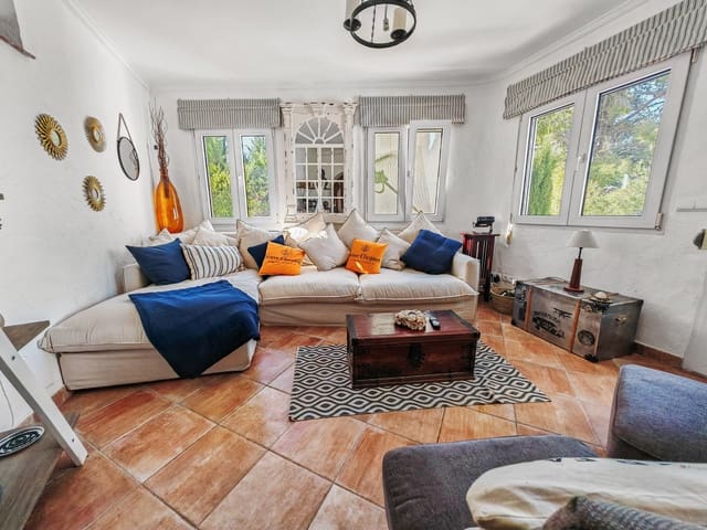 3 camera da letto Villa in vendita in Orba con piscina - 349.000 € (Rif: 9551229)