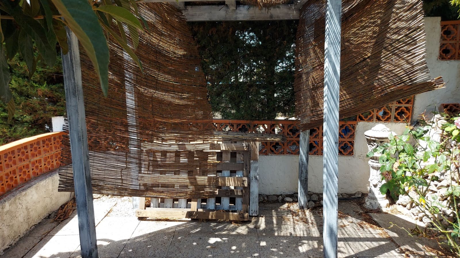 3 bedroom Villa for sale in Orba with pool - € 349,000 (Ref: 9551229)