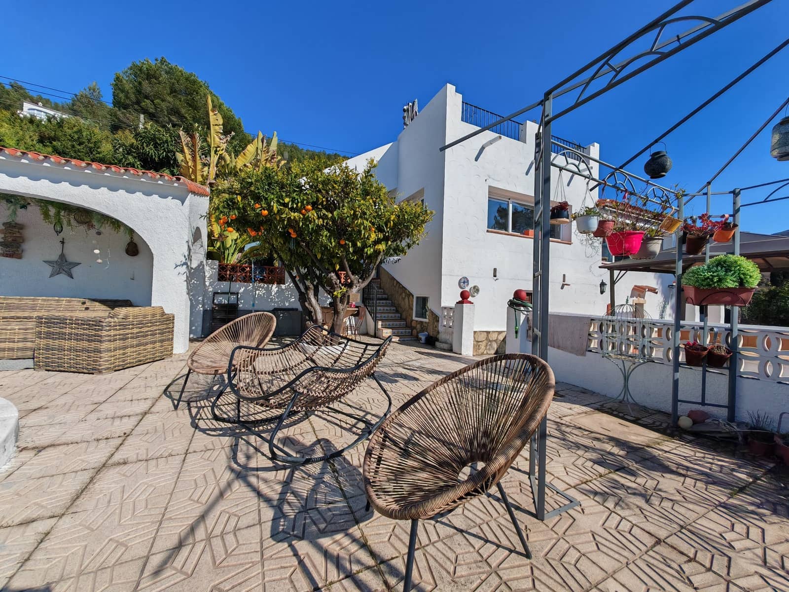 3 bedroom Villa for sale in Orba with pool - € 349,000 (Ref: 9551229)