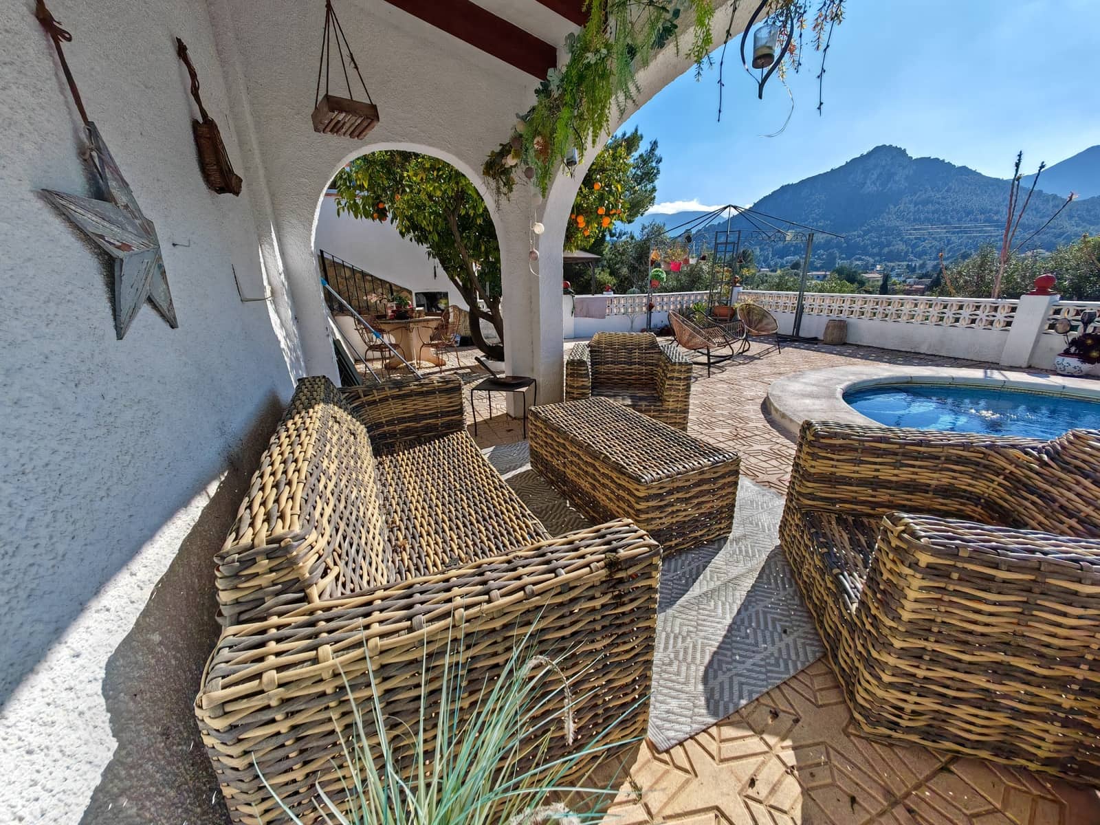 3 bedroom Villa for sale in Orba with pool - € 349,000 (Ref: 9551229)