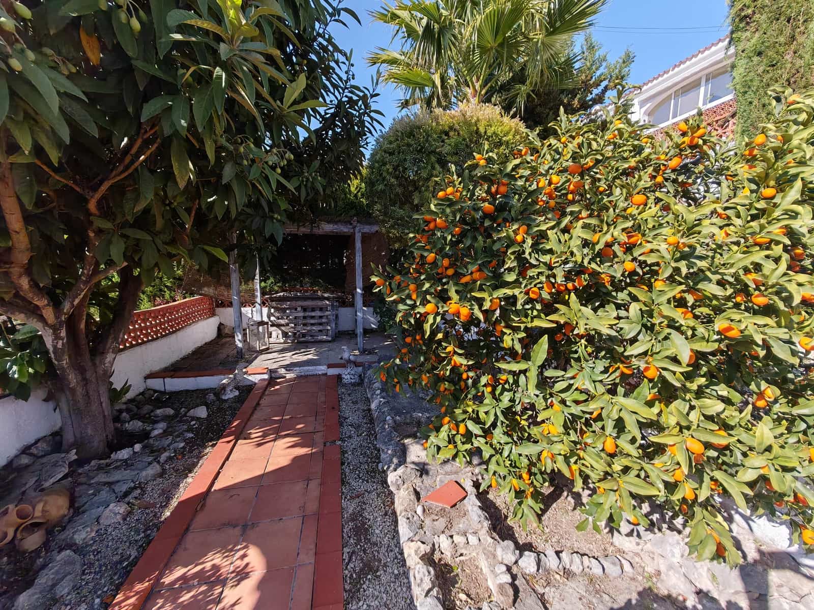 3 bedroom Villa for sale in Orba with pool - € 349,000 (Ref: 9551229)