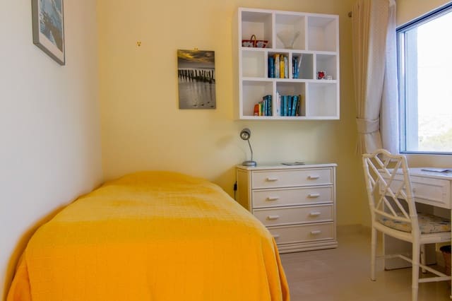 2 makuuhuone Paritalo myytävänä paikassa Casco Urbano, Teulada-Moraira mukana uima-altaan - 298 000 € (Ref: 9551230)