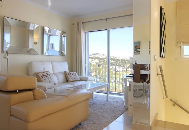 2 makuuhuone Paritalo myytävänä paikassa Casco Urbano, Teulada-Moraira mukana uima-altaan - 298 000 € (Ref: 9551230)