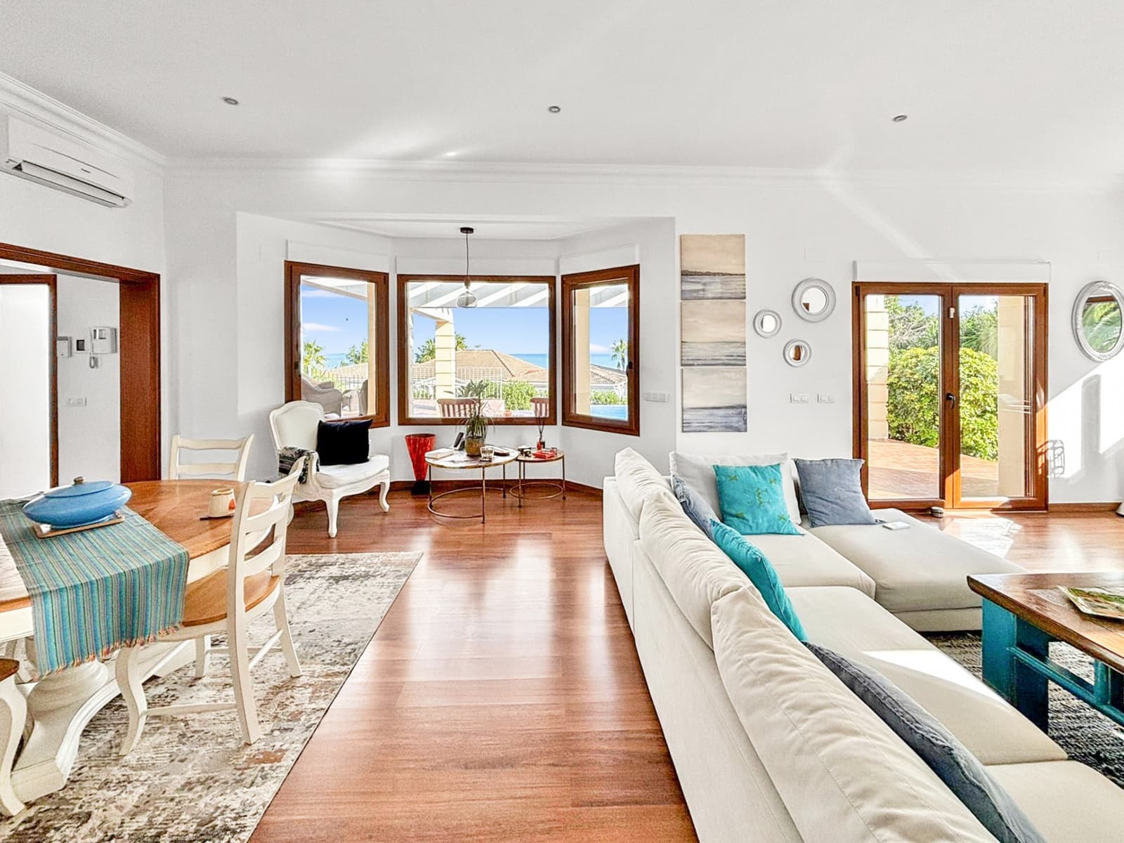 4 quarto Moradia para venda em Denia com piscina - 980 000 € (Ref: 9561640)