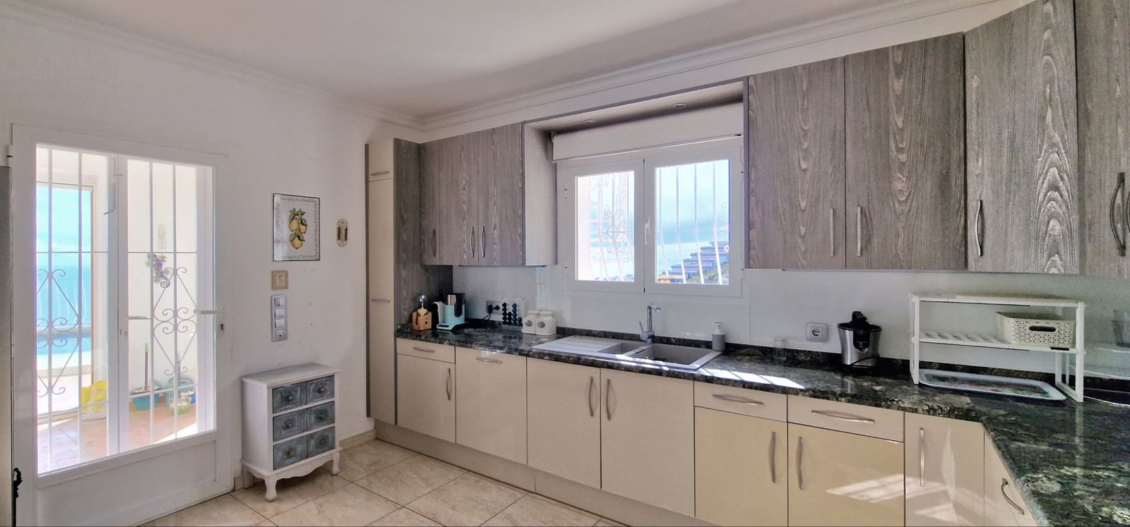 3 soveværelse Villa til salg i Cumbre del Sol med swimmingpool - € 695.000 (Ref: 9568396)