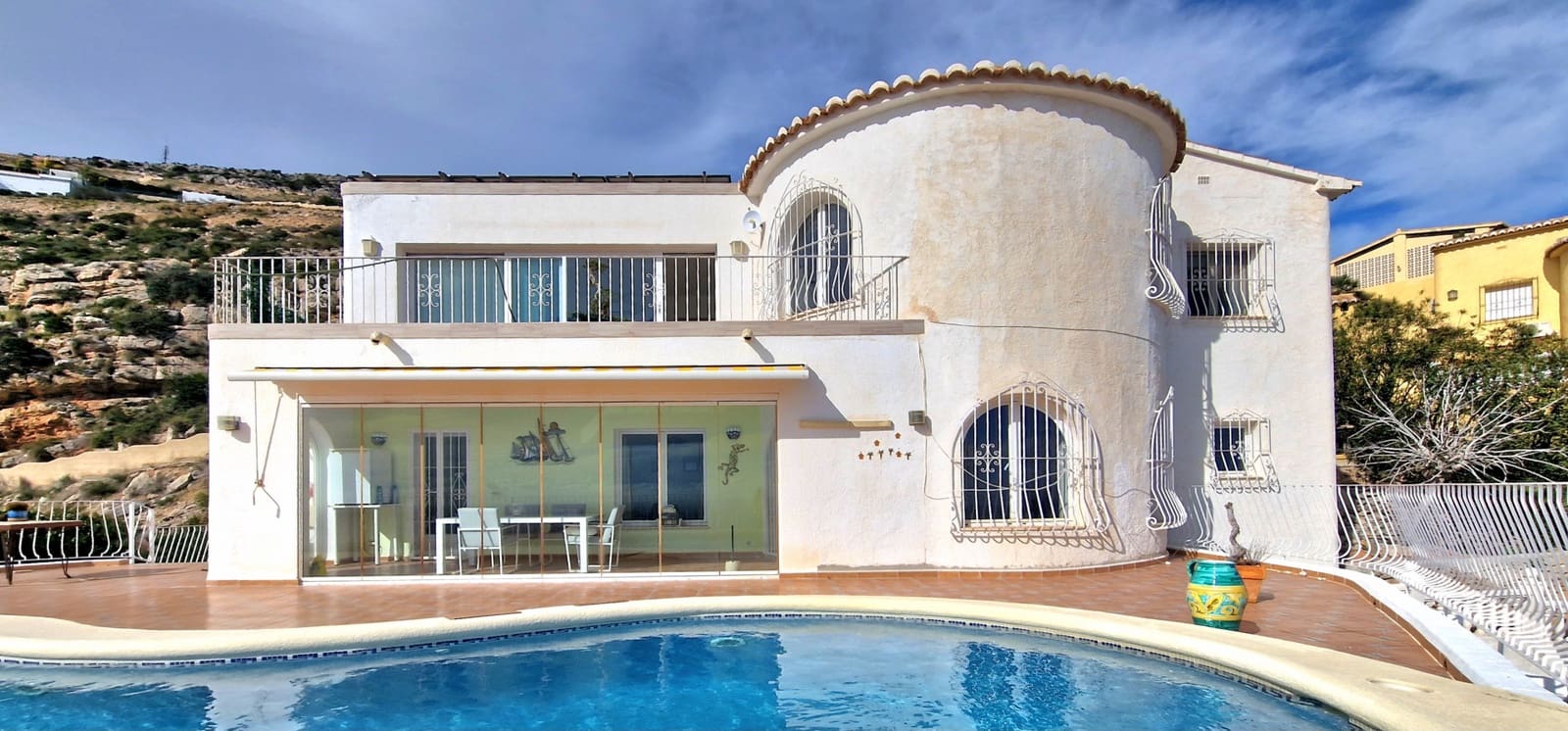 3 soveværelse Villa til salg i Cumbre del Sol med swimmingpool - € 695.000 (Ref: 9568396)