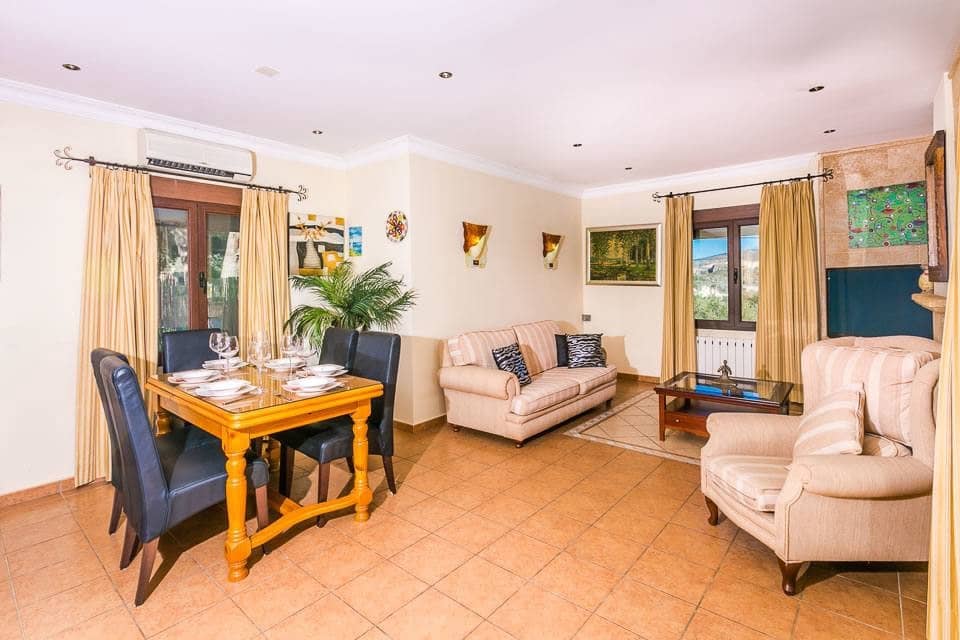 5 camera da letto Finca/Casa di Campagna in vendita in Teulada con piscina - 780.000 € (Rif: 9571001)