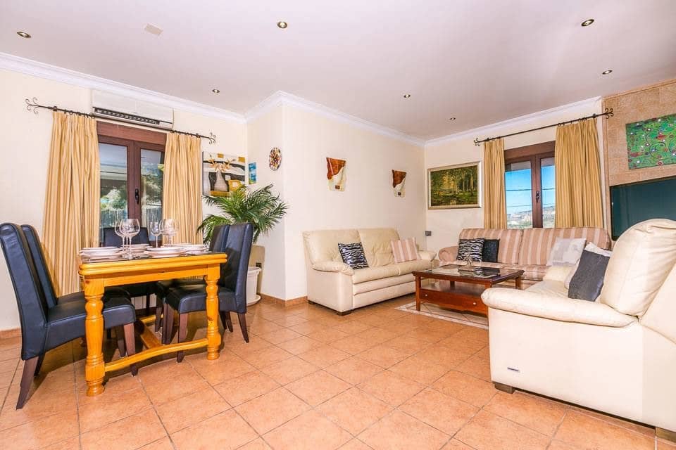 5 camera da letto Finca/Casa di Campagna in vendita in Teulada con piscina - 780.000 € (Rif: 9571001)