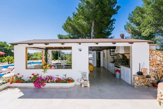 5 camera da letto Finca/Casa di Campagna in vendita in Teulada Pueblo, Teulada-Moraira con piscina - 780.000 € (Rif: 9571001)