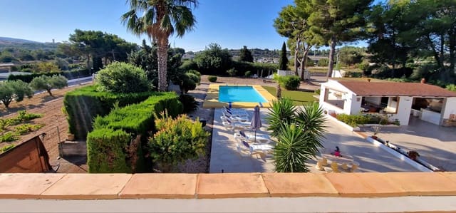 5 sovrum Finca/Hus på landet till salu i Teulada Pueblo, Teulada-Moraira med pool - 890 000 € (Ref: 9571001)