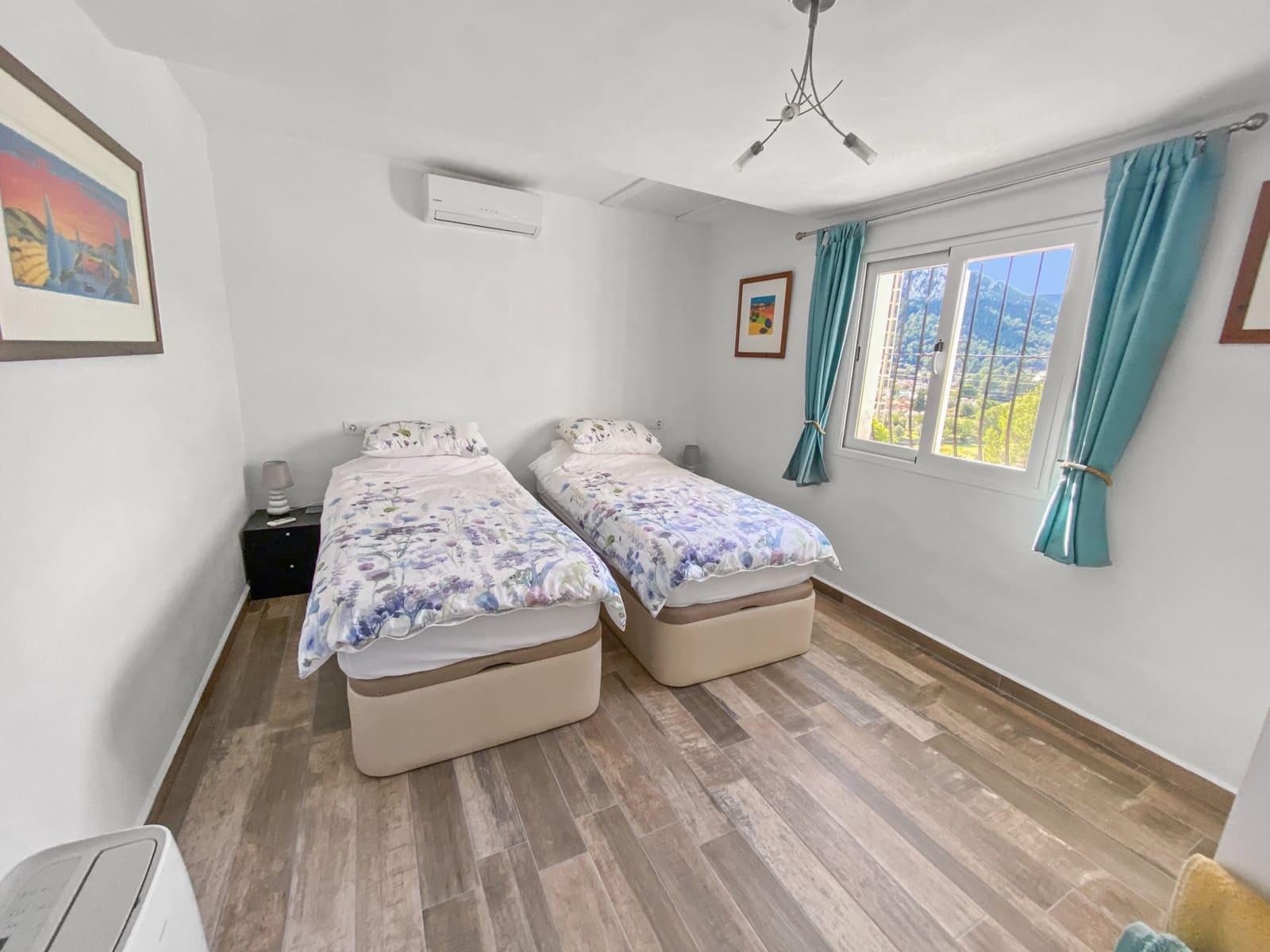 4 bedroom Villa for sale in Orba with pool - € 499,000 (Ref: 9574496)