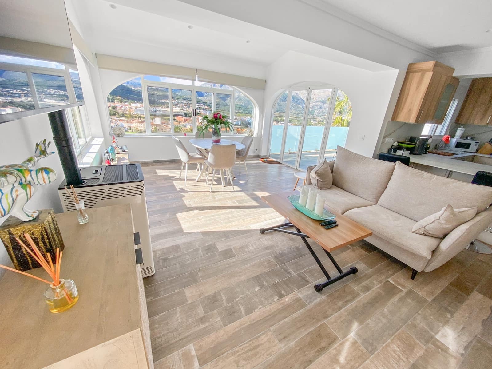 4 bedroom Villa for sale in Orba with pool - € 499,000 (Ref: 9574496)