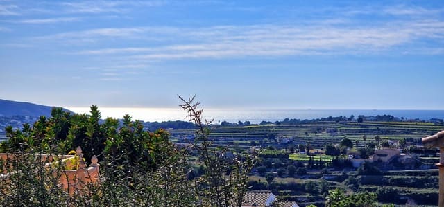 Terreno para Construção para venda em Teulada Pueblo, Teulada-Moraira - 275 000 € (Ref: 9582673)