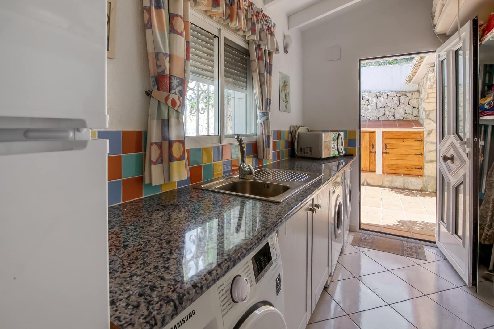 4 sovrum Villa till salu i Moraira med pool - 849 500 € (Ref: 9582674)