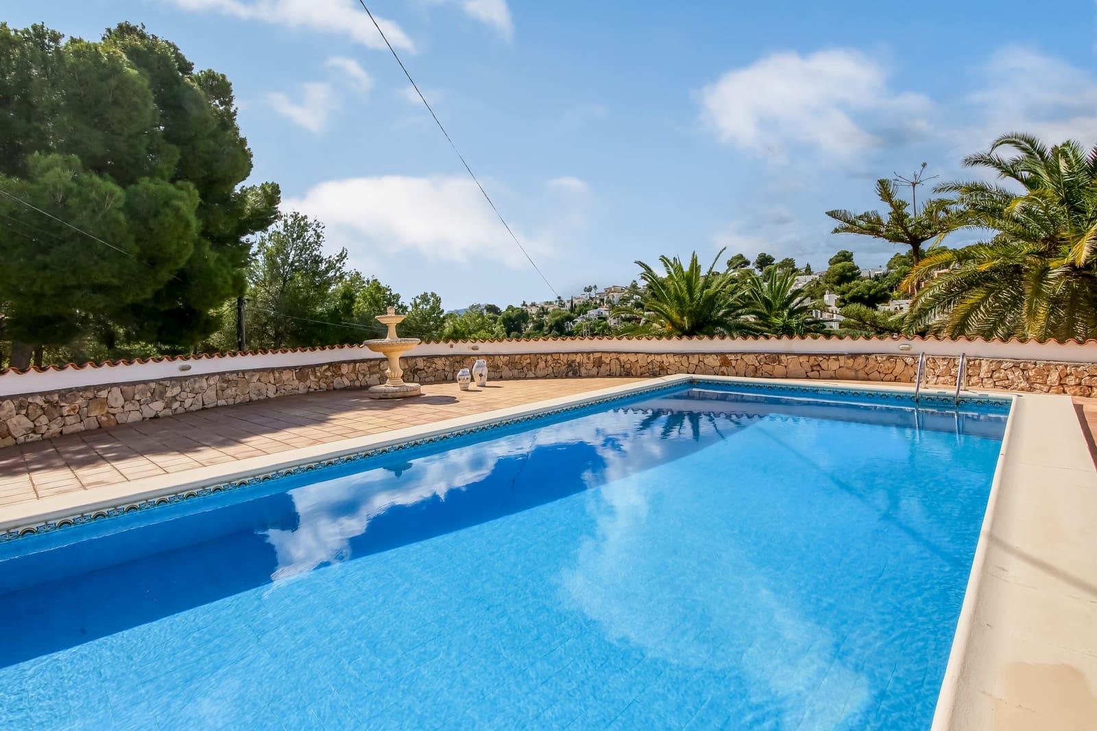 4 sovrum Villa till salu i Moraira med pool - 849 500 € (Ref: 9582674)