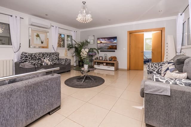 4 soveværelse Villa til salg i Ambolo, Javea / Xàbia med swimmingpool - € 750.000 (Ref: 9599445)