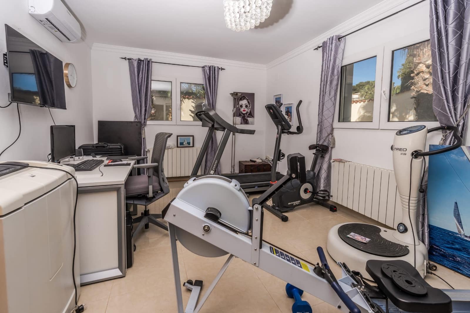 4 soveværelse Villa til salg i Ambolo med swimmingpool - € 750.000 (Ref: 9599445)