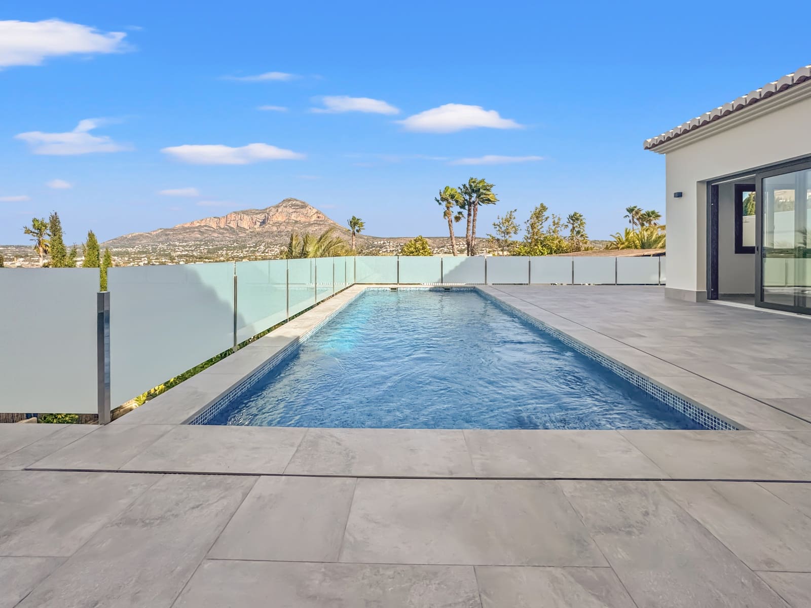 3 soveværelse Villa til salg i Javea / Xabia med swimmingpool - € 1.190.000 (Ref: 9604902)