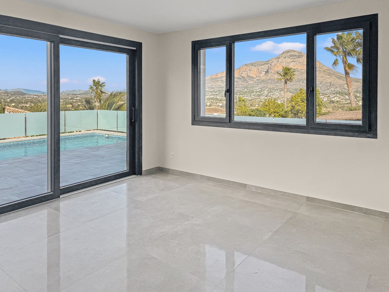 3 soveværelse Villa til salg i Javea / Xabia med swimmingpool - € 1.190.000 (Ref: 9604902)