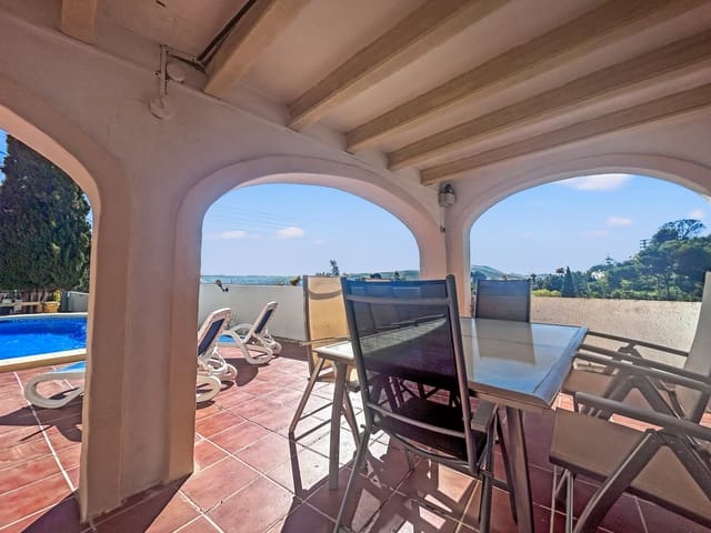 5 quarto Moradia para venda em Centro ciudad, Javea / Xàbia com piscina - 595 000 € (Ref: 9619420)