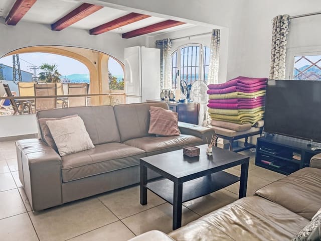 5 quarto Moradia para venda em Centro ciudad, Javea / Xàbia com piscina - 595 000 € (Ref: 9619420)