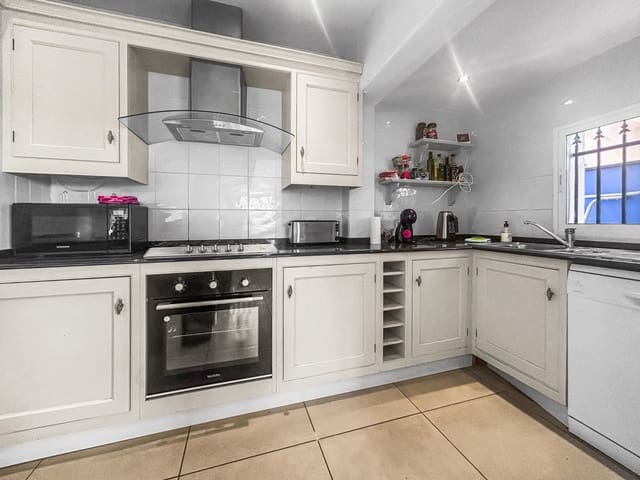 5 quarto Moradia para venda em Centro ciudad, Javea / Xàbia com piscina - 595 000 € (Ref: 9619420)