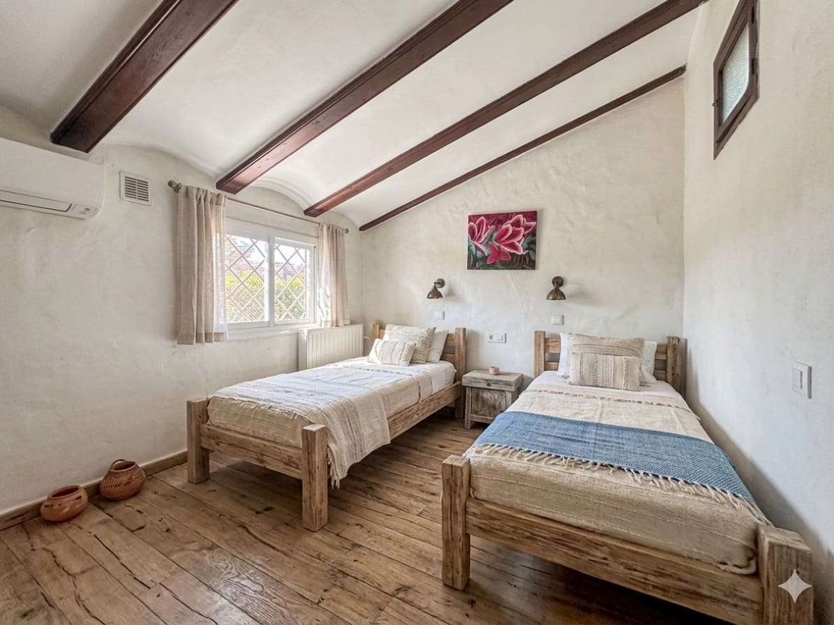 5 soveværelse Villa til salg i Javea / Xabia med swimmingpool - € 595.000 (Ref: 9619420)