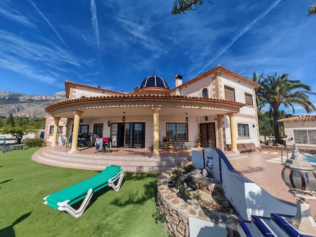 Chalet de 6 habitaciones en Altea la Vella, Altea en venta con piscina - 2.200.000 € (Ref: 9619421)