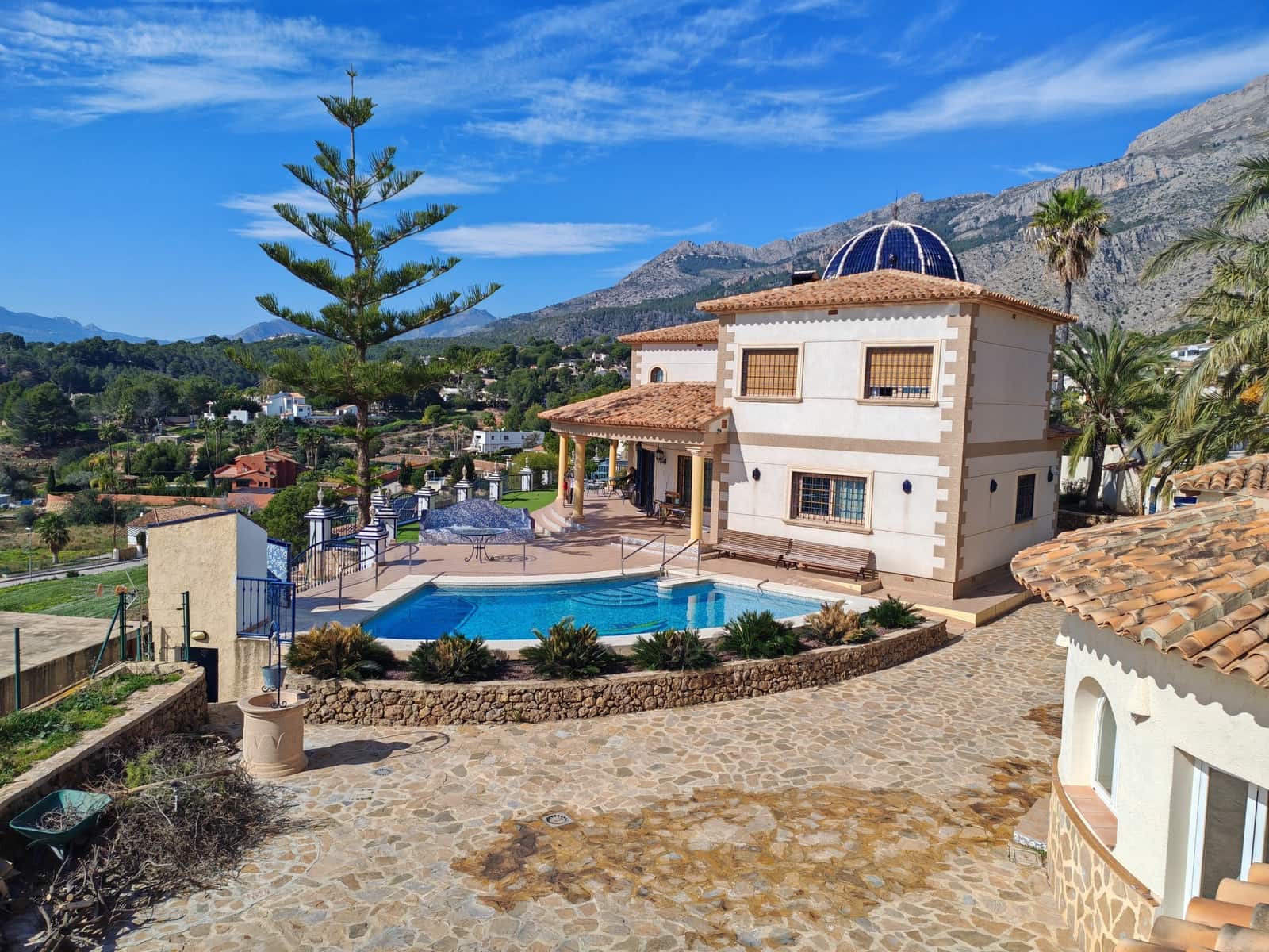 Chalet de 6 habitaciones en Altea la Vella en venta con piscina - 2.200.000 € (Ref: 9619421)