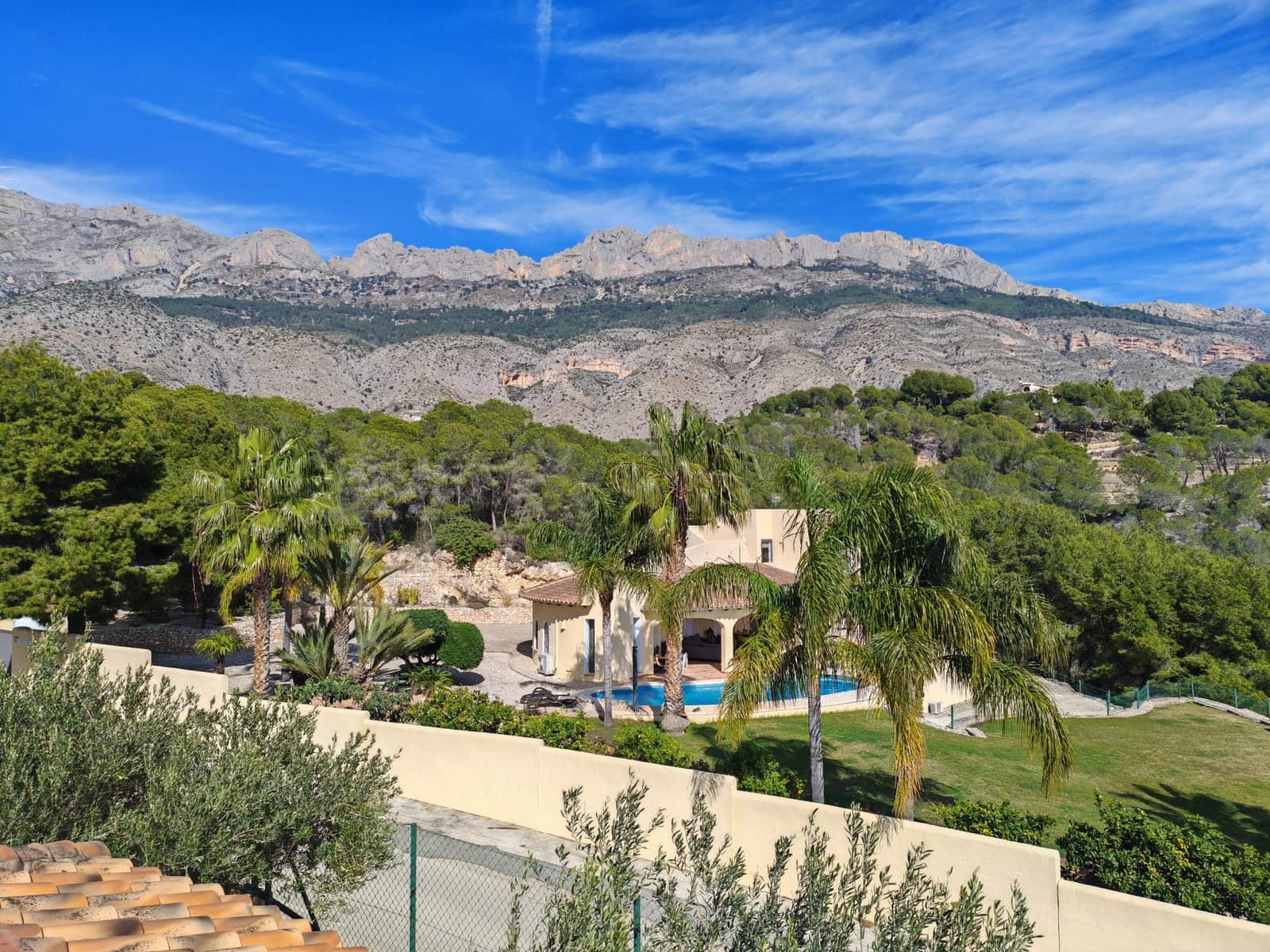 Chalet de 6 habitaciones en Altea la Vella en venta con piscina - 2.200.000 € (Ref: 9619421)