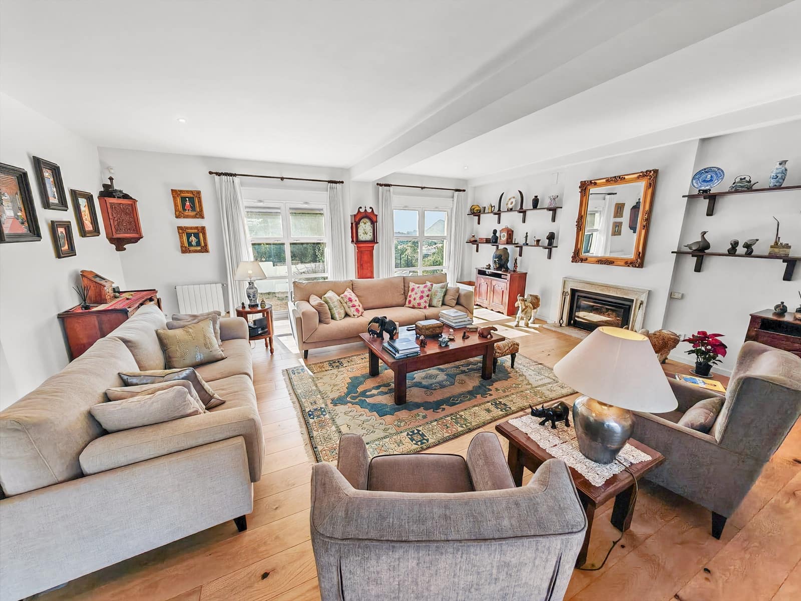 4 bedroom Villa for sale in Altea la Vella with pool - € 1,295,000 (Ref: 9619422)