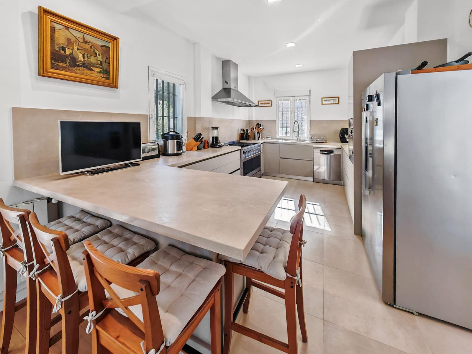 4 bedroom Villa for sale in Altea la Vella with pool - € 1,295,000 (Ref: 9619422)