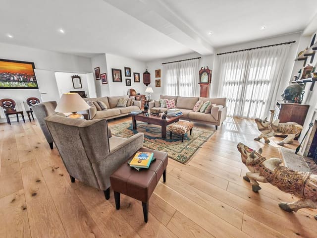 4 bedroom Villa for sale in Altea la Vella, Altea with pool - € 1,295,000 (Ref: 9619422)