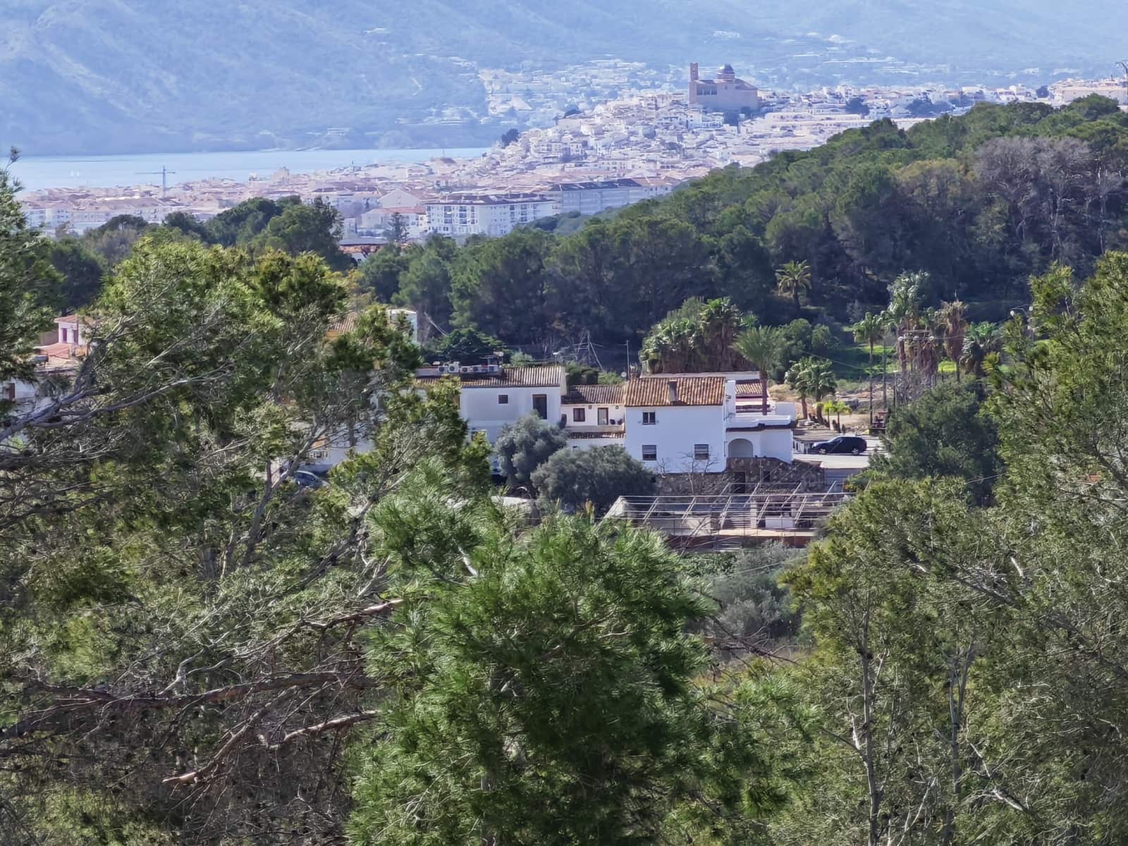 4 bedroom Villa for sale in Altea la Vella with pool - € 1,295,000 (Ref: 9619422)