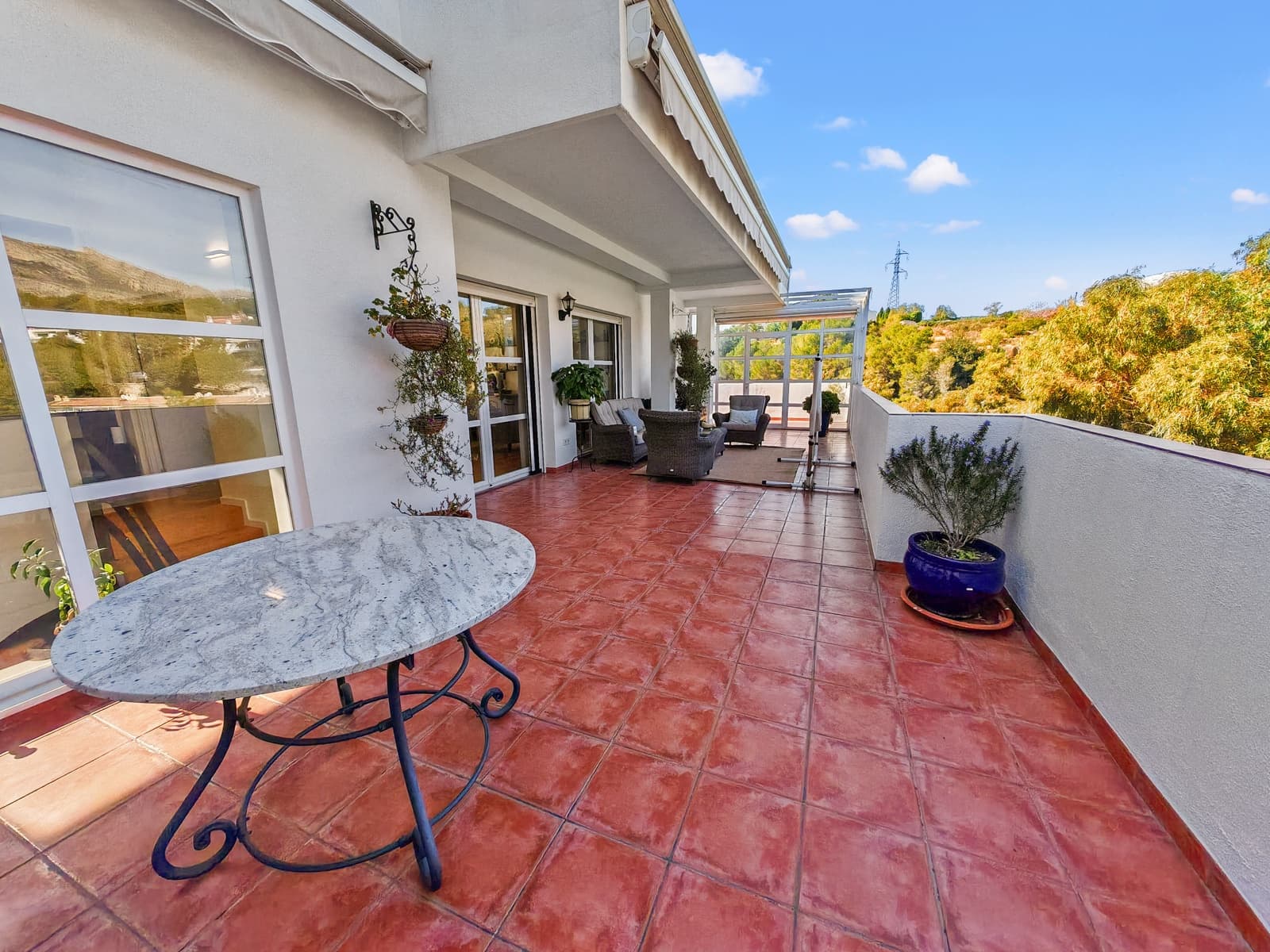 4 bedroom Villa for sale in Altea la Vella with pool - € 1,295,000 (Ref: 9619422)