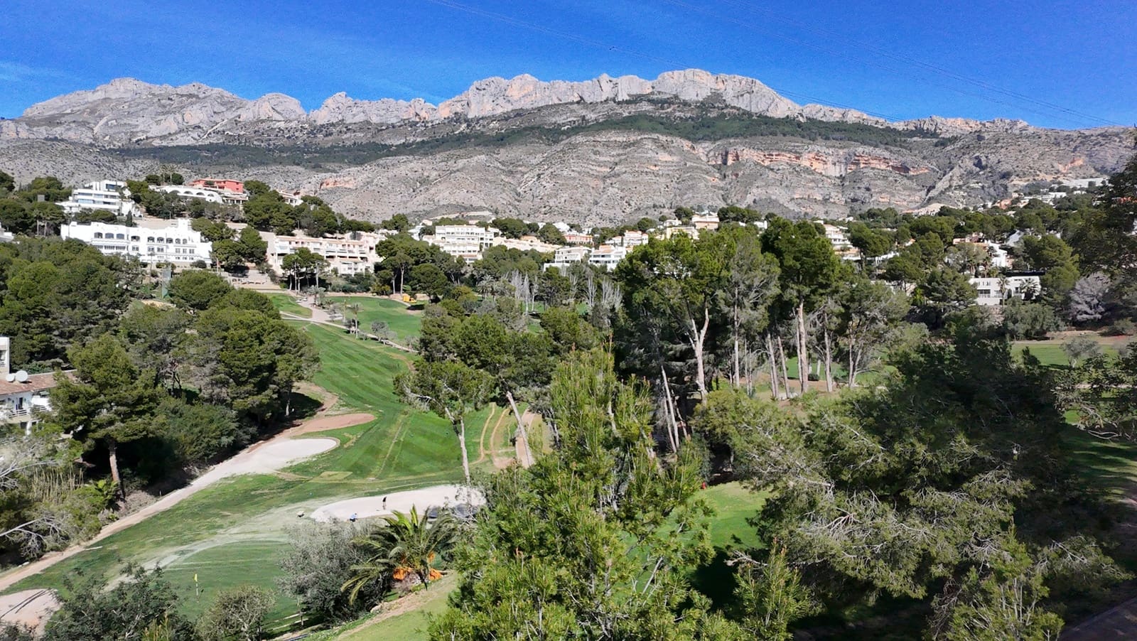 4 bedroom Villa for sale in Altea la Vella with pool - € 1,295,000 (Ref: 9619422)