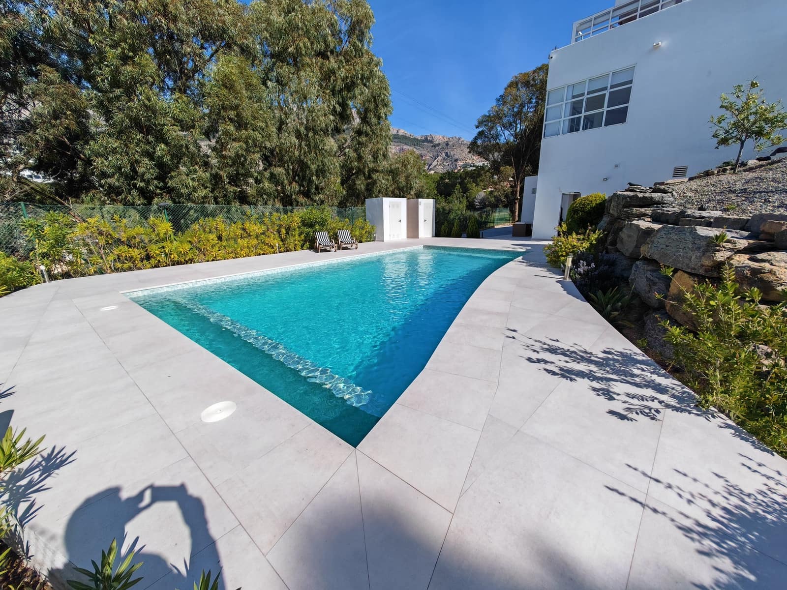 4 bedroom Villa for sale in Altea la Vella with pool - € 1,295,000 (Ref: 9619422)