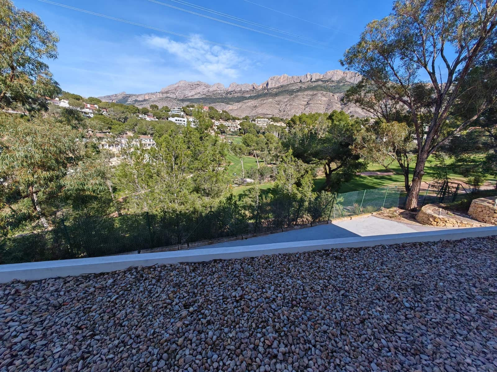 4 bedroom Villa for sale in Altea la Vella with pool - € 1,295,000 (Ref: 9619422)