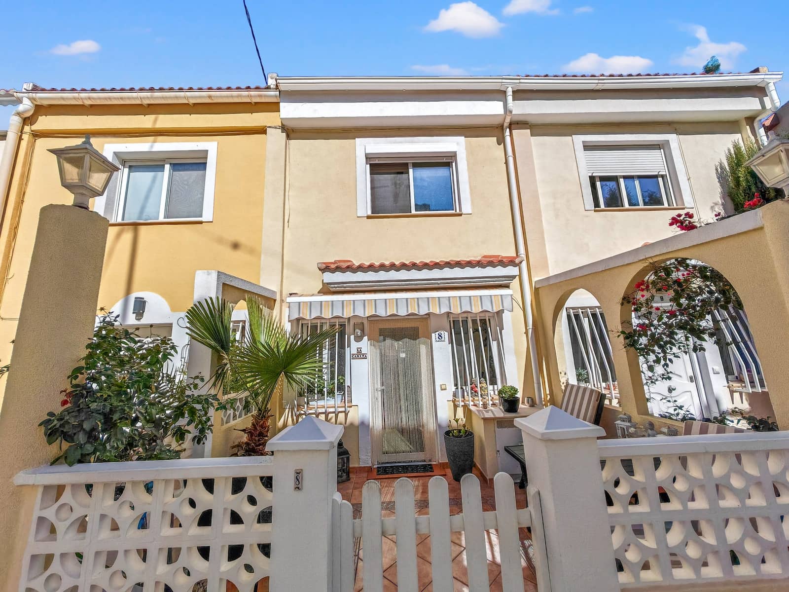 2 bedroom Townhouse for sale in Albir with pool - € 375,000 (Ref: 9630151)