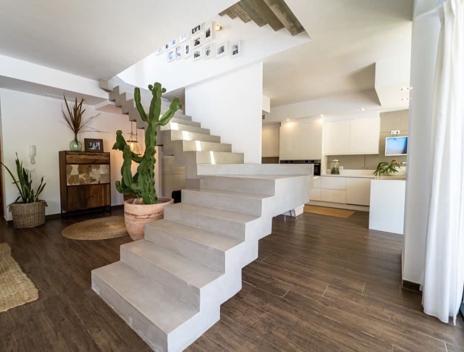 4 sypialnia Willa na sprzedaż w Denia z basenem - 1 370 000 € (Ref: 9630152)