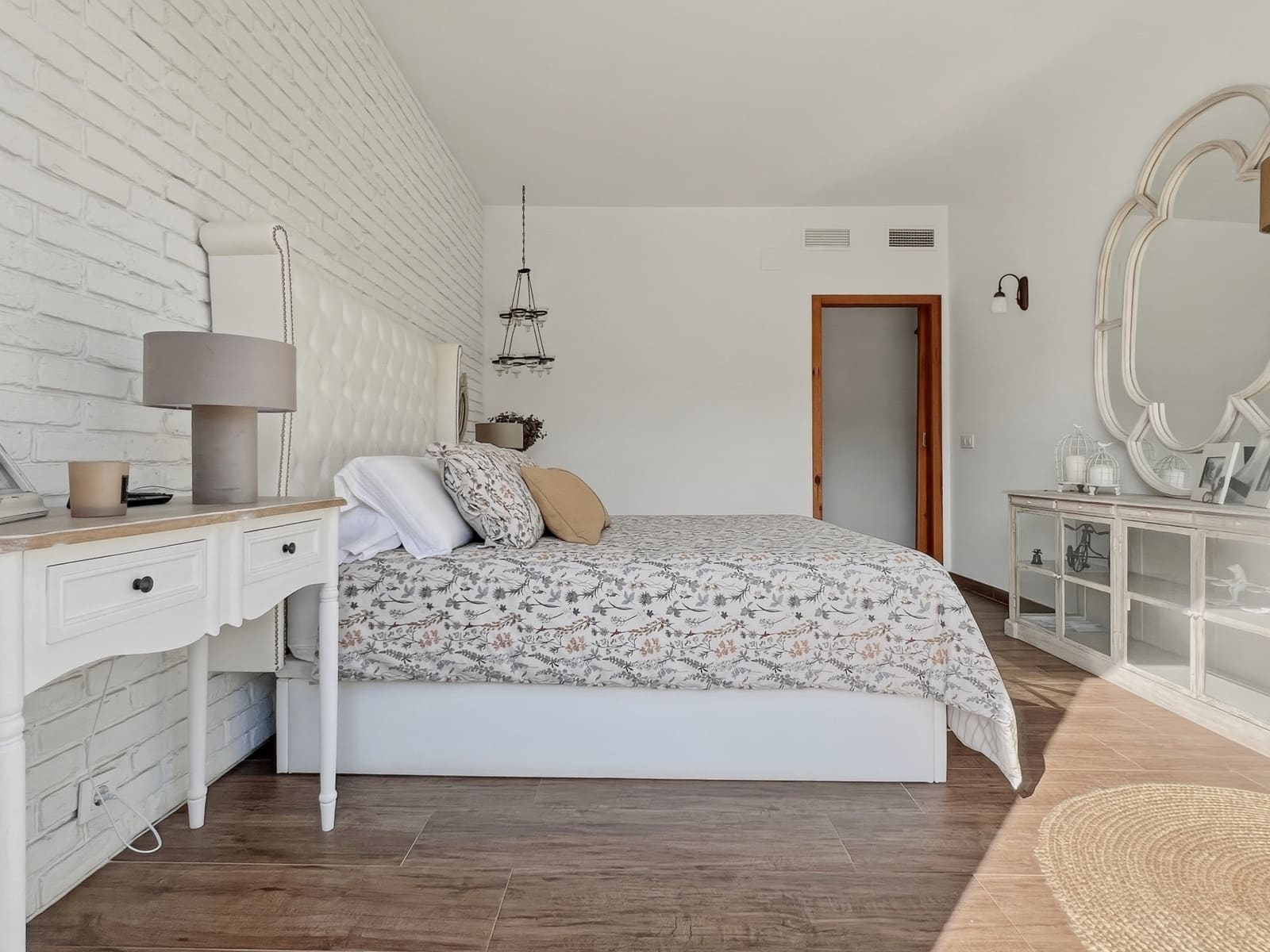 4 slaapkamer Villa te koop in Denia met zwembad - € 1.370.000 (Ref: 9630152)