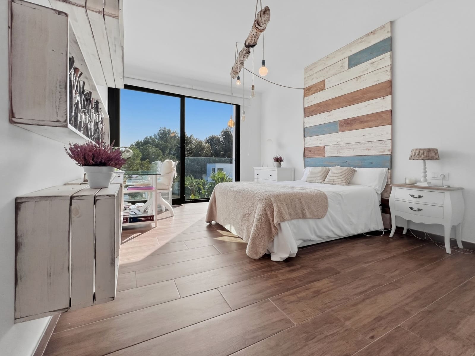 4 slaapkamer Villa te koop in Denia met zwembad - € 1.370.000 (Ref: 9630152)