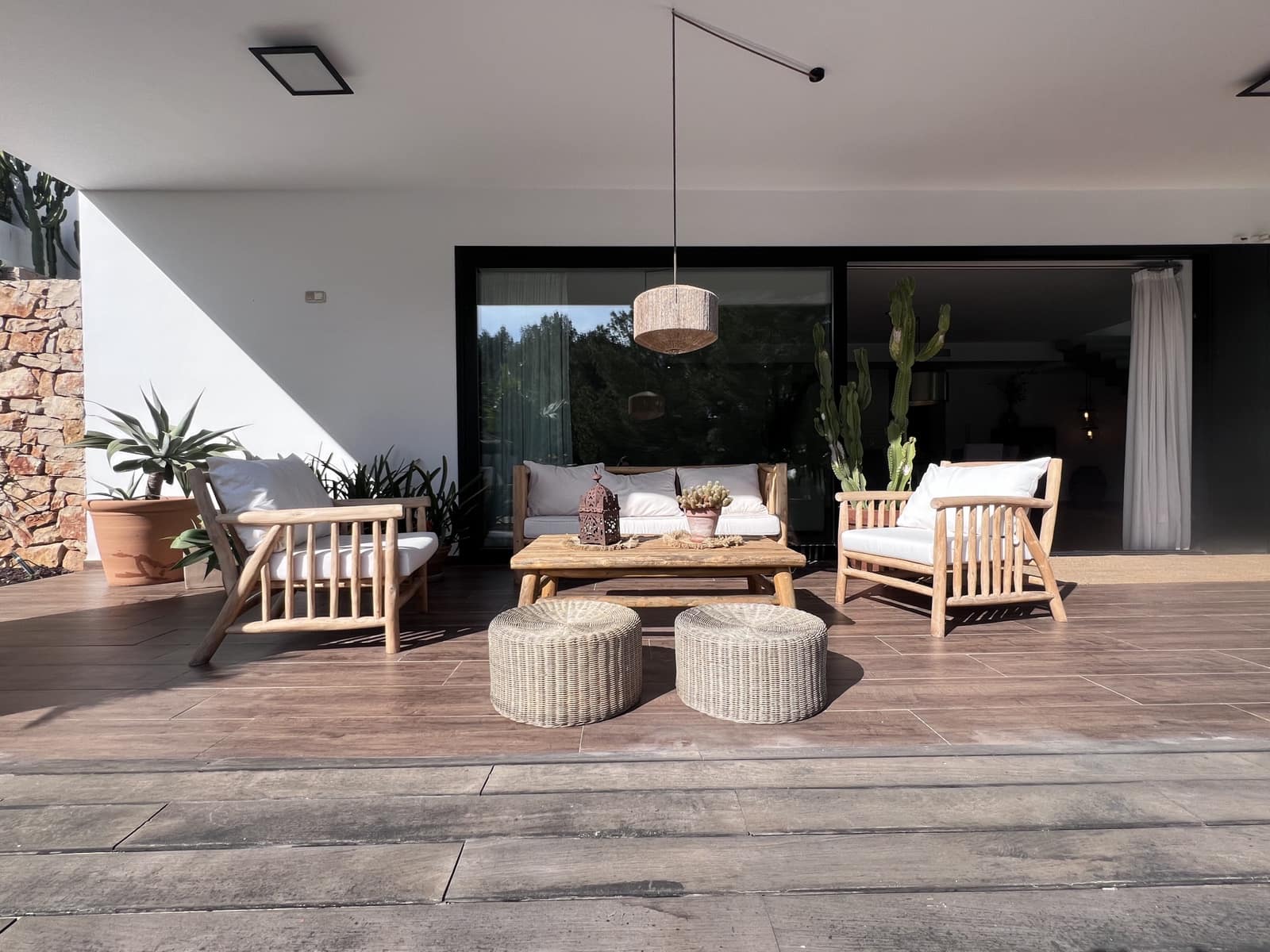 4 slaapkamer Villa te koop in Denia met zwembad - € 1.370.000 (Ref: 9630152)