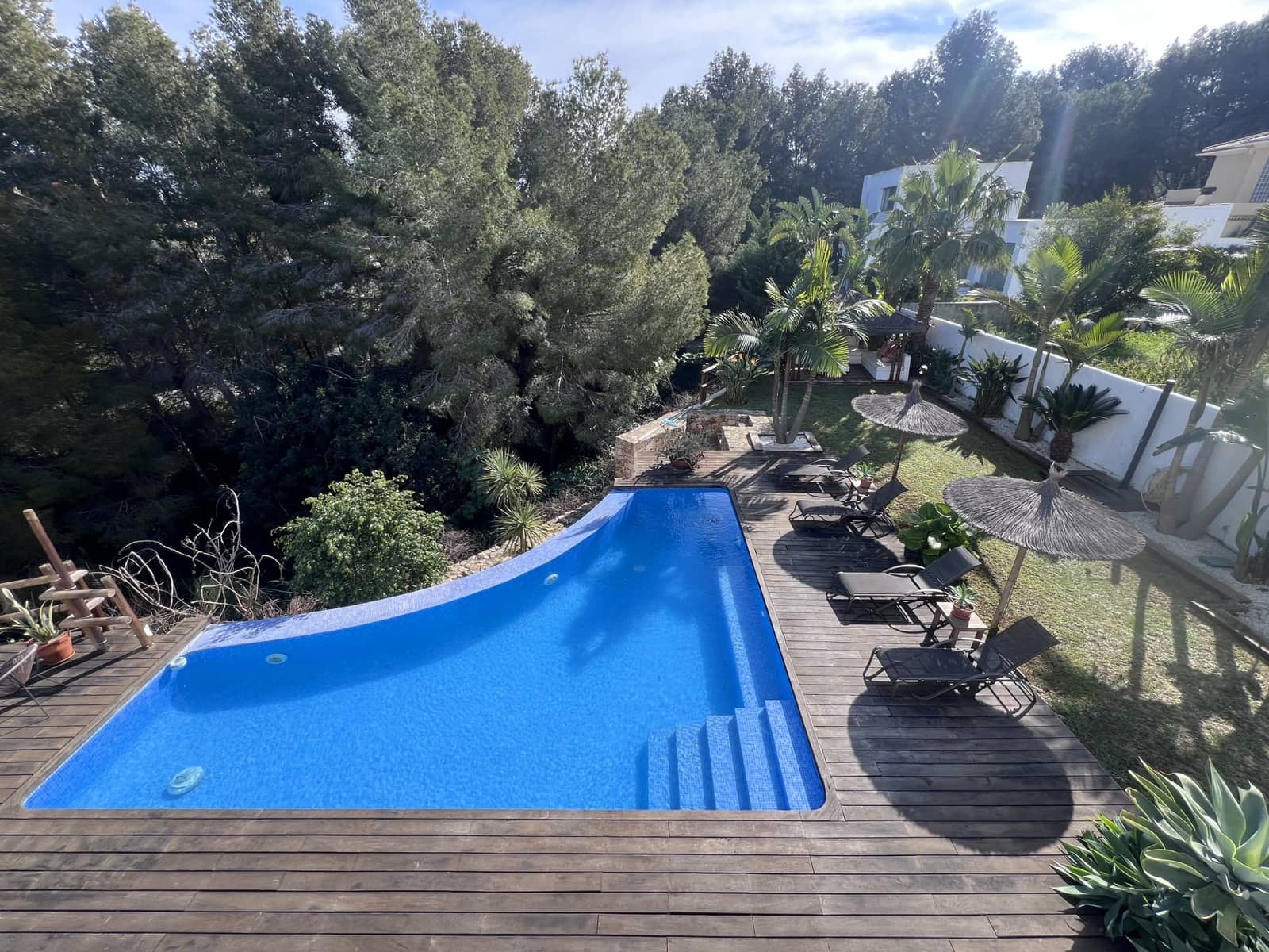 4 slaapkamer Villa te koop in Denia met zwembad - € 1.370.000 (Ref: 9630152)